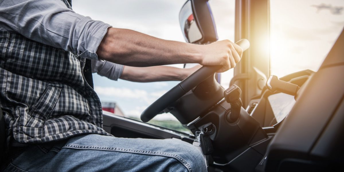 The Importance Of Defensive Driving For Truckers