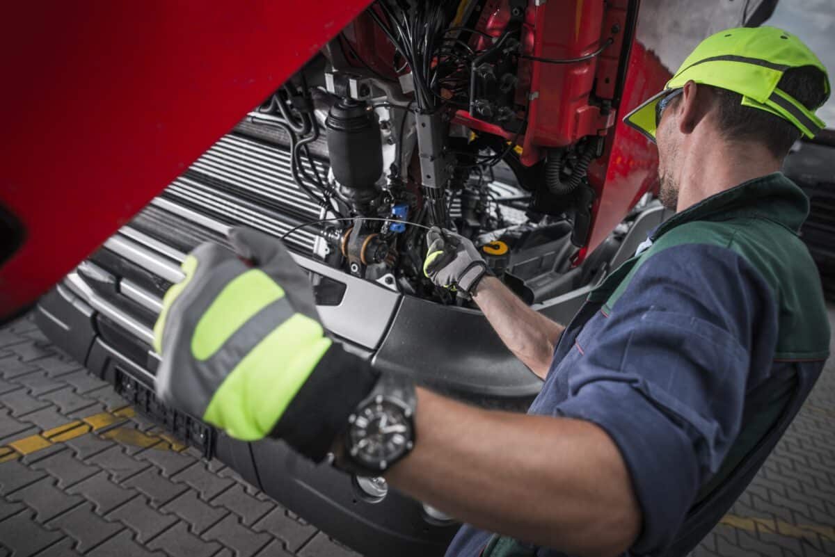 Learn About Semi Truck Maintenance