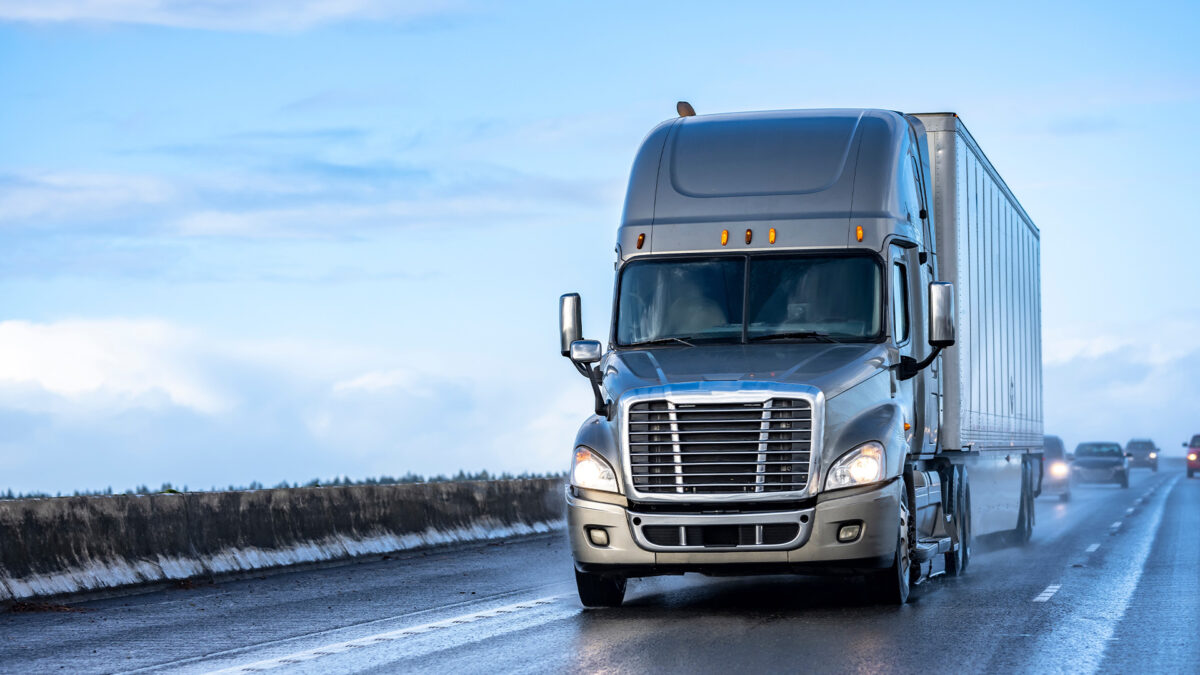 Mastering the 18-Speed Transmission— A Truck Drivers Guide